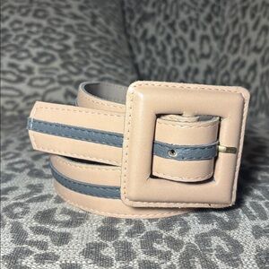 Vintage unbranded Stylish Beige and gray Belt with Square Buckle tan light brown